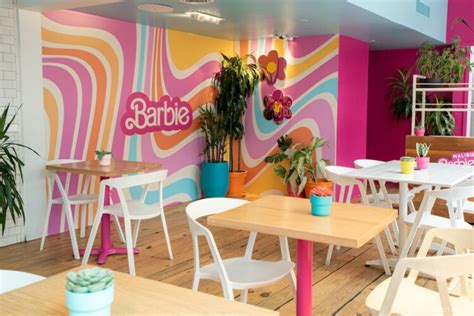 Barbie cafe chicago - Malibu Barbie Cafe opened at the Mall of America over the weekend, and will run through mid-January, after successful limited runs in New York and Chicago. With a very pink, California-inspired ...